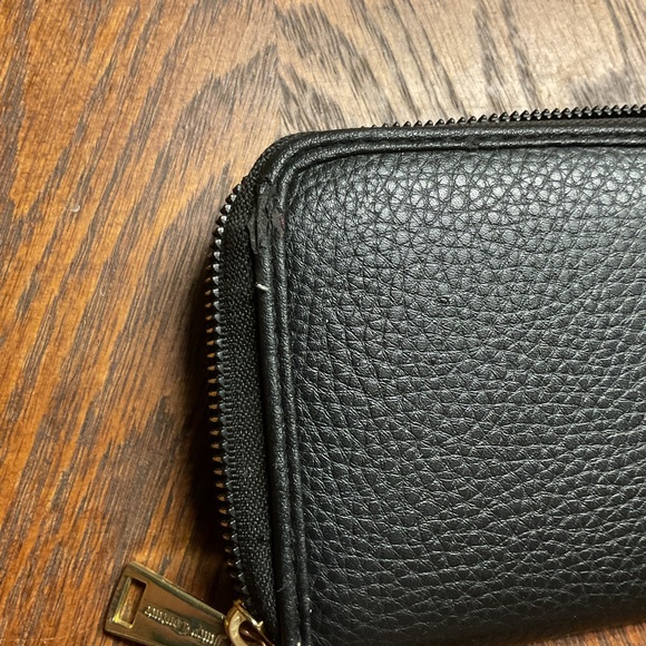 Juicy Couture Black Leather Keychain - Picture 7 of 9